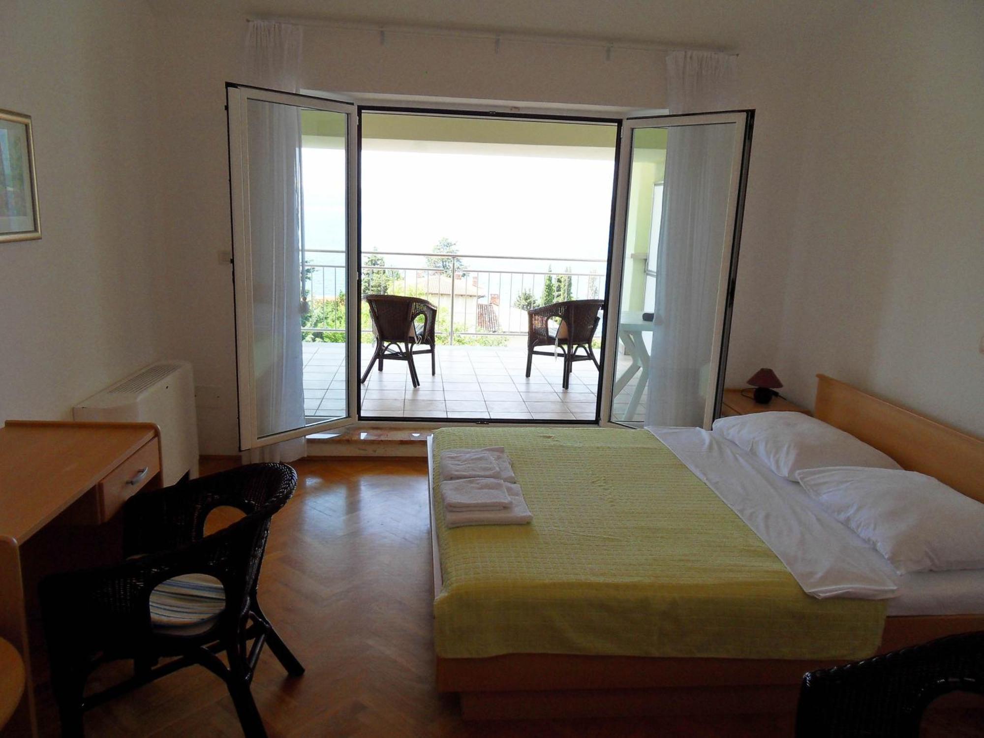 Apartments Petricevic Selce Pokoj fotografie