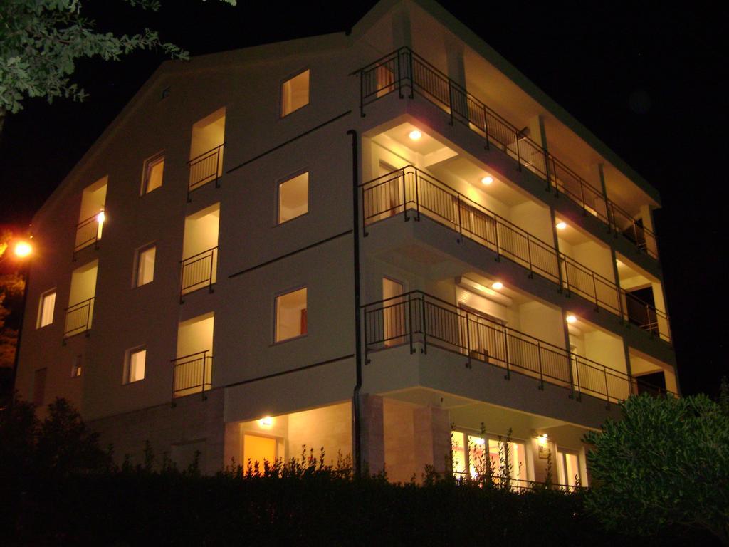 Apartments Petricevic Selce Exteriér fotografie
