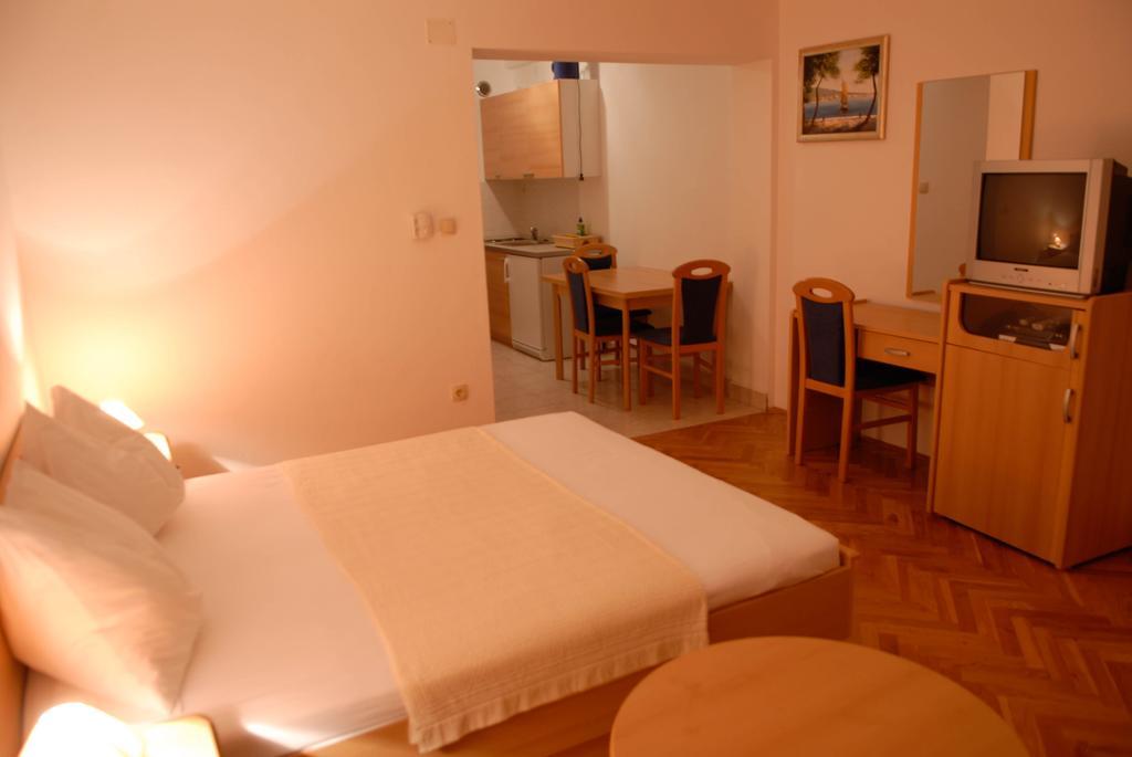 Apartments Petricevic Selce Exteriér fotografie
